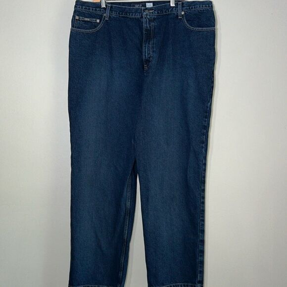 Izod relaxed fit denim jeans size 42 x 32 - Picture 1 of 7